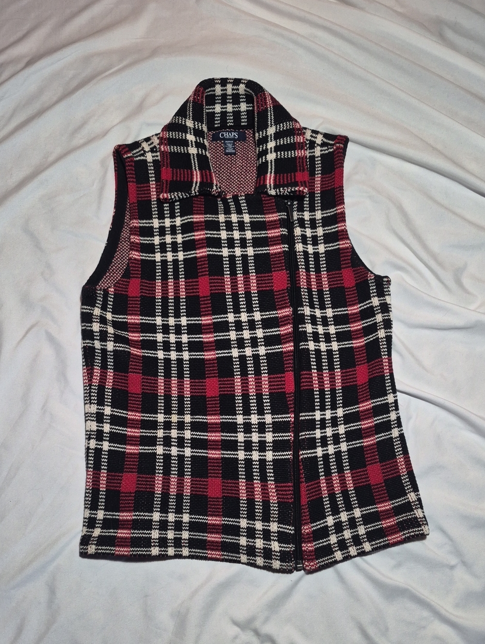 Chaps Women's Black Red Cream Plaid Sleeveless Vest Size Sm 100% Cotton